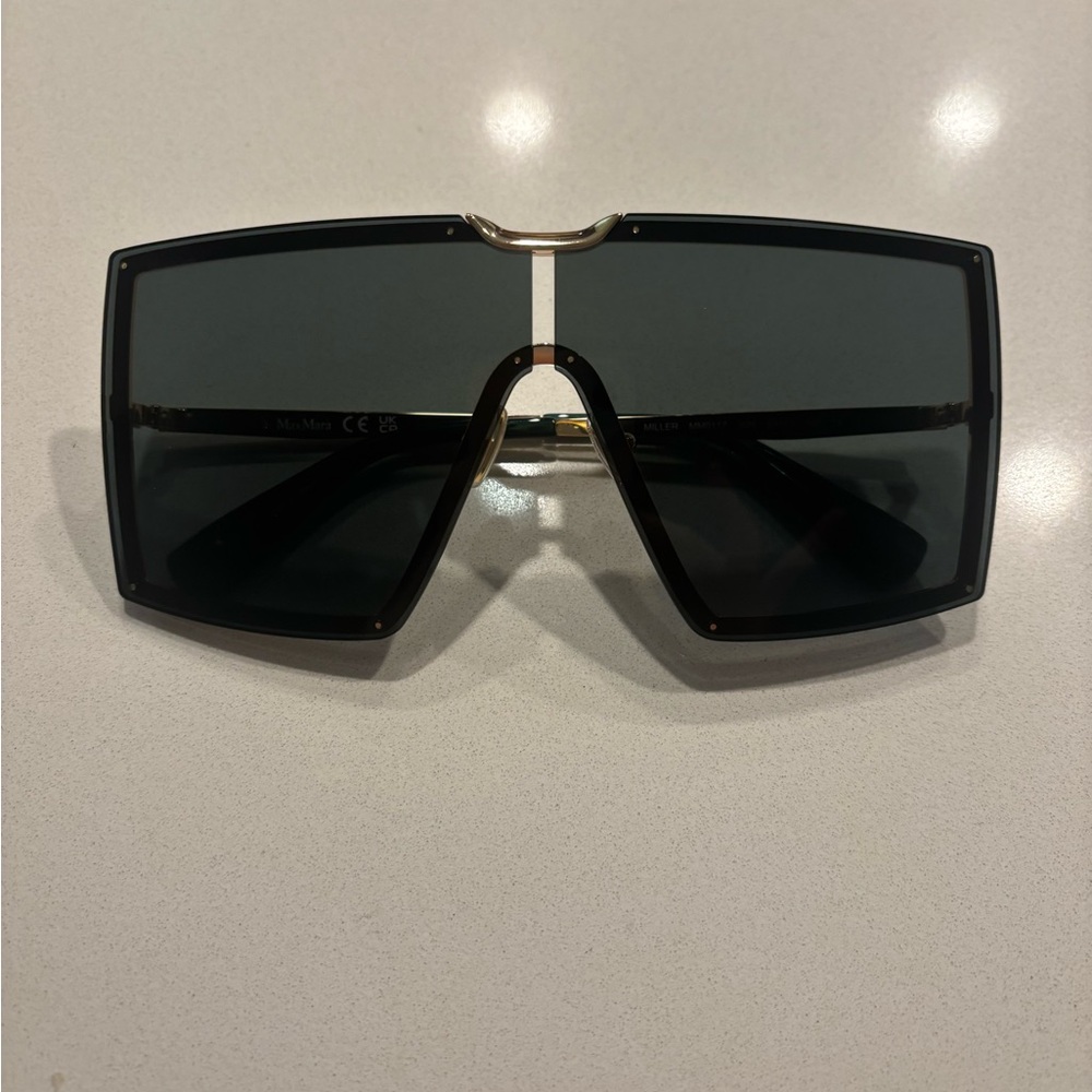 Max Mara Shield Sunglasses Oversized Gold Green